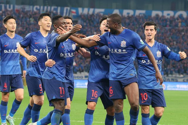 百度体育-成首位前10场都参与进球球员 路易斯书写中超纪录