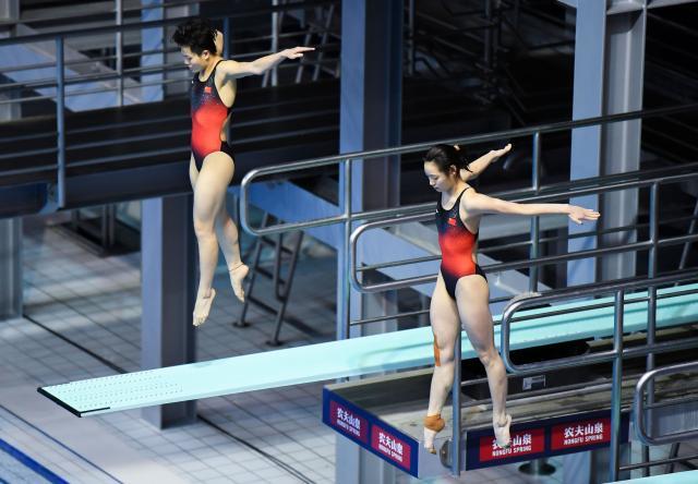 陈艺文/昌雅妮大赛两连冠 成功接班剑指巴黎奥运